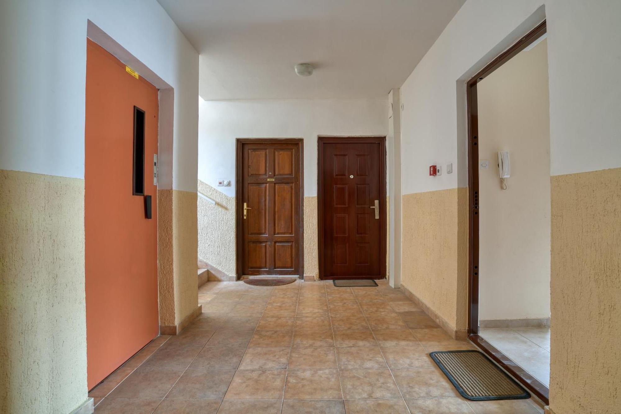 Comfort Apartment Near The Beach 布德瓦 外观 照片