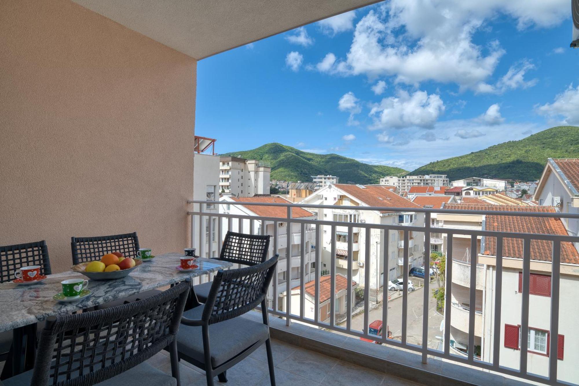 Comfort Apartment Near The Beach 布德瓦 外观 照片