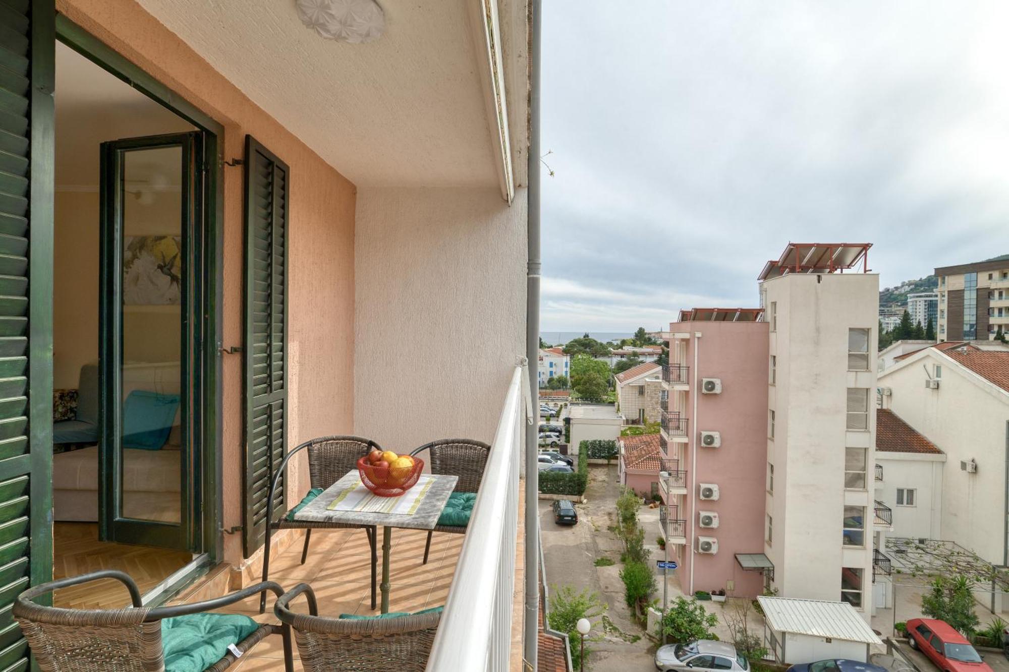 Comfort Apartment Near The Beach 布德瓦 外观 照片