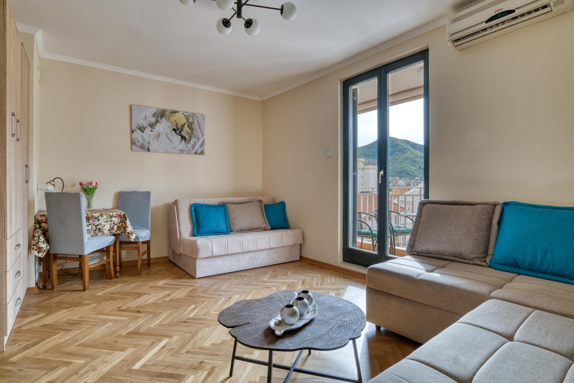 Comfort Apartment Near The Beach 布德瓦 外观 照片