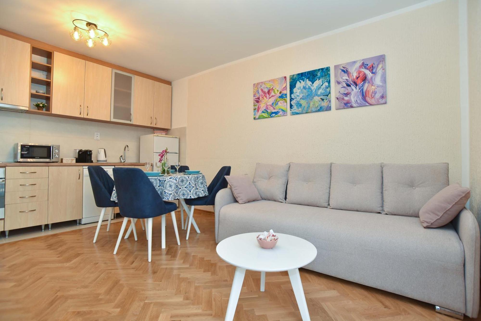 Comfort Apartment Near The Beach 布德瓦 外观 照片