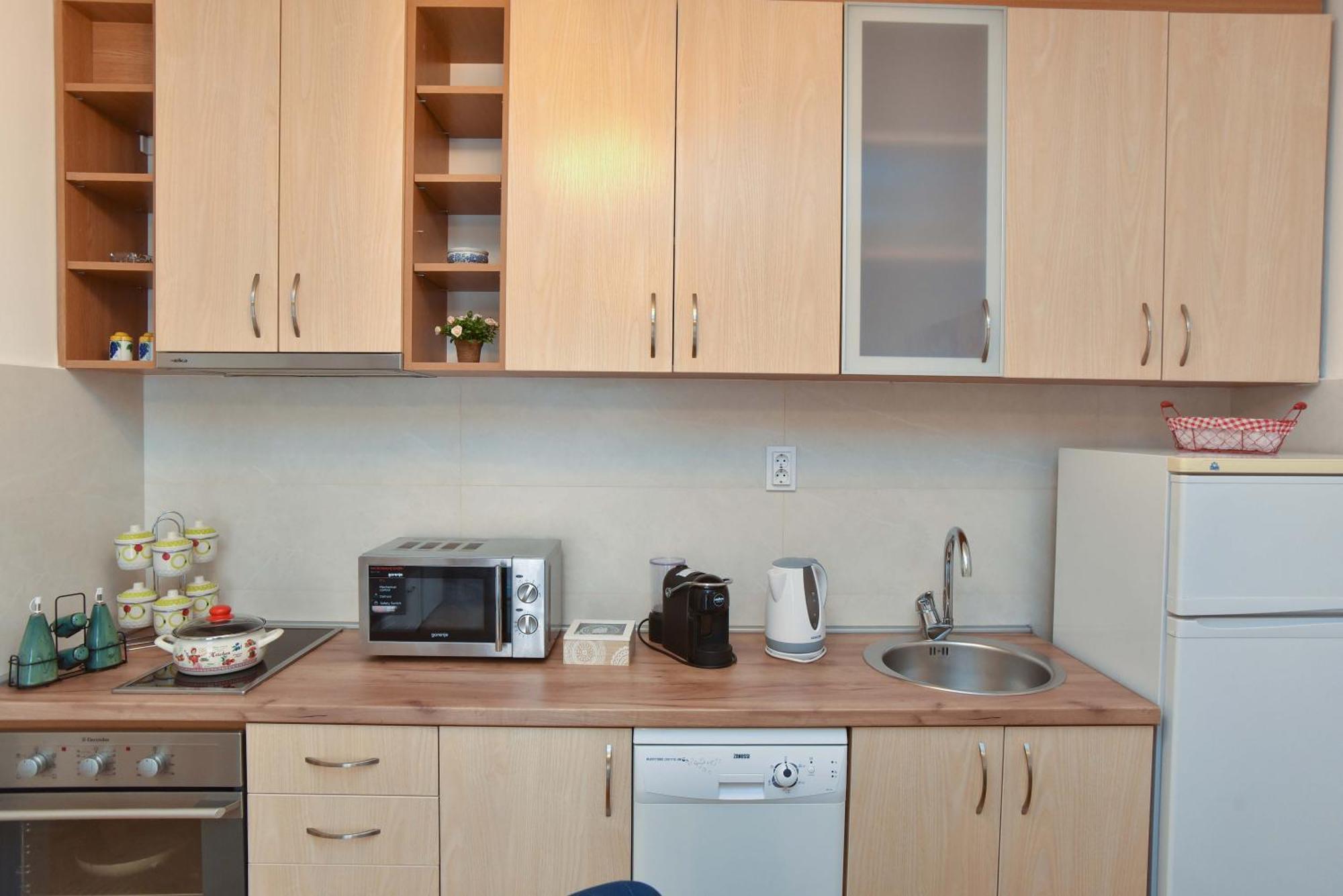 Comfort Apartment Near The Beach 布德瓦 外观 照片